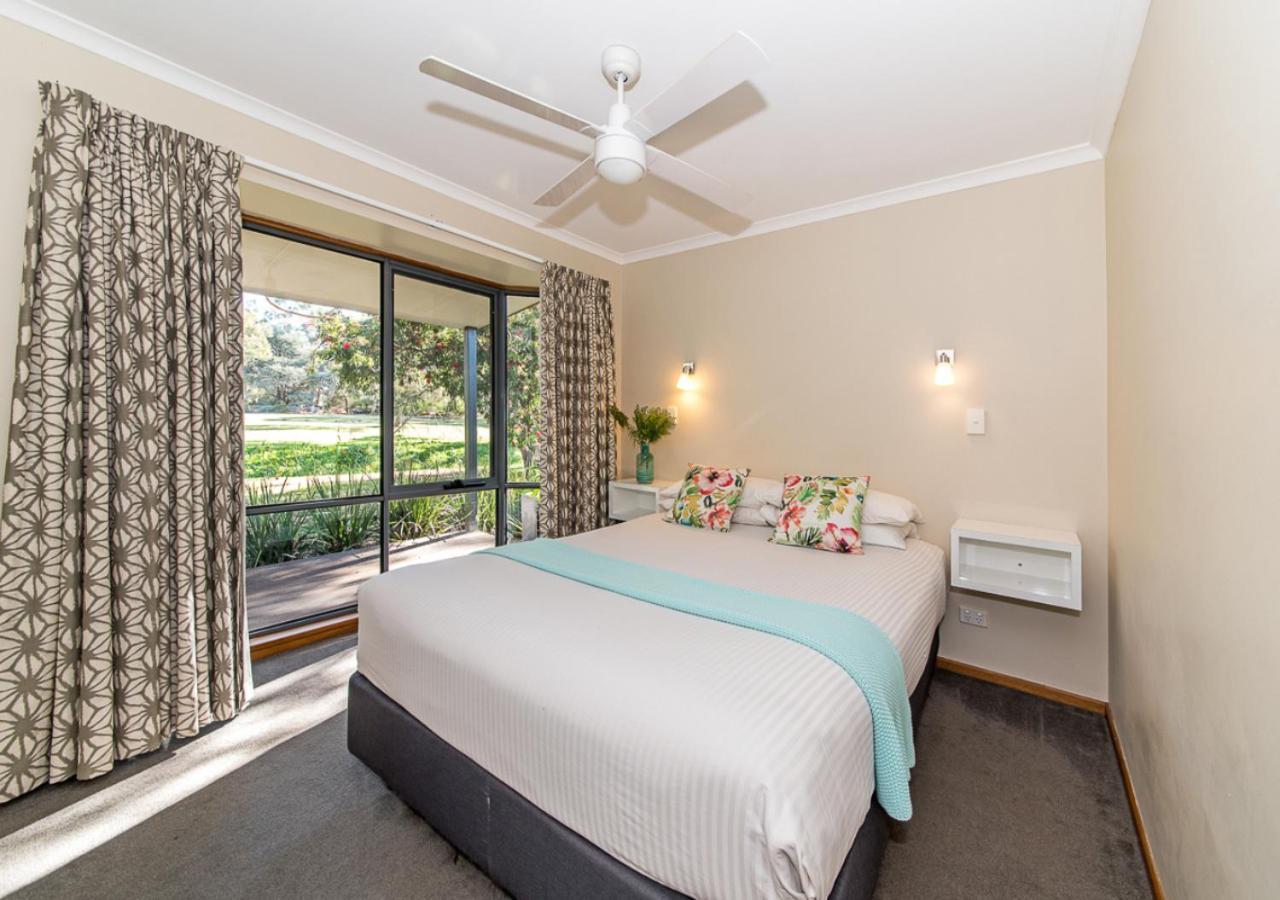Marion Holiday Park Adelaide Esterno foto
